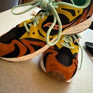 Saucony Grid Women’s Multicolor Tennis Shoes - 8.5